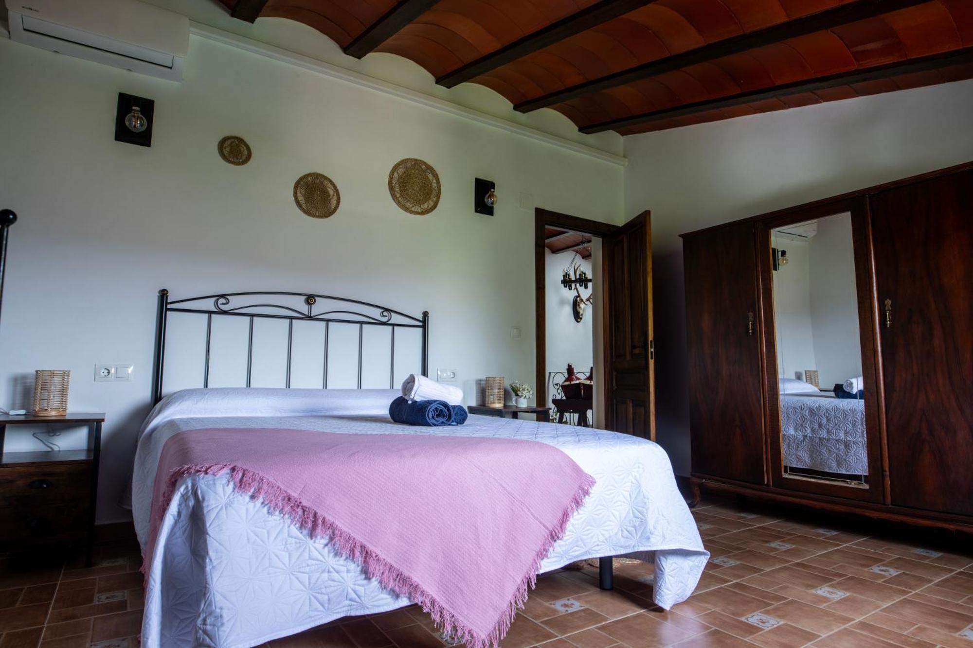 Alojamiento Turistico Loma Alta Cambil Esterno foto