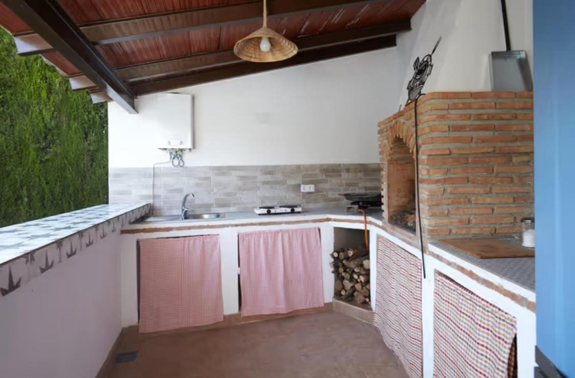 Alojamiento Turistico Loma Alta Cambil Esterno foto